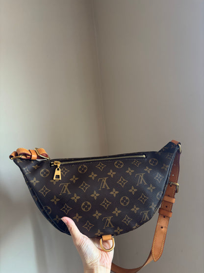 Louis Vuitton Monogram Bumbag