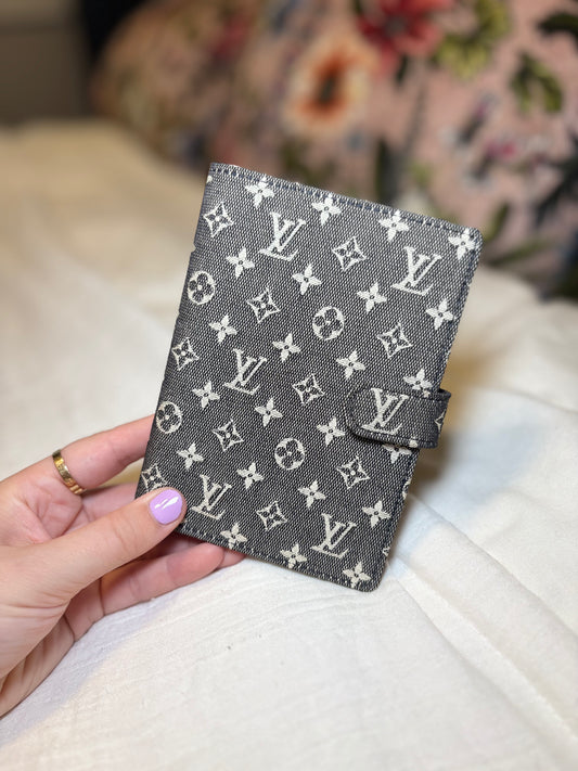Louis Vuitton PM Agenda