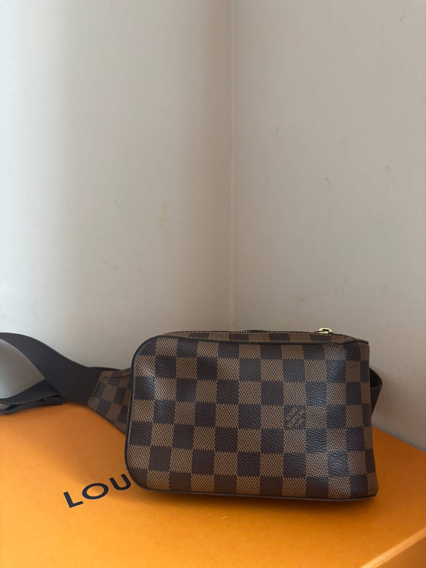 Louis Vuitton Geronimo Bumbag